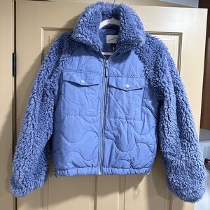 Universal Thread Sherpa Fleece Jacket with quilted lining and zip closure.